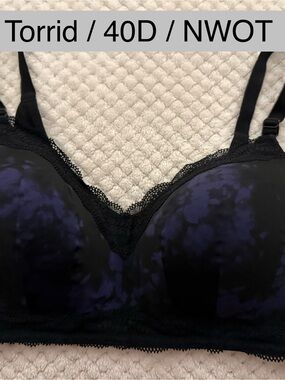 torrid Black and Deep Purple Lace-Trim Bralette - 40D